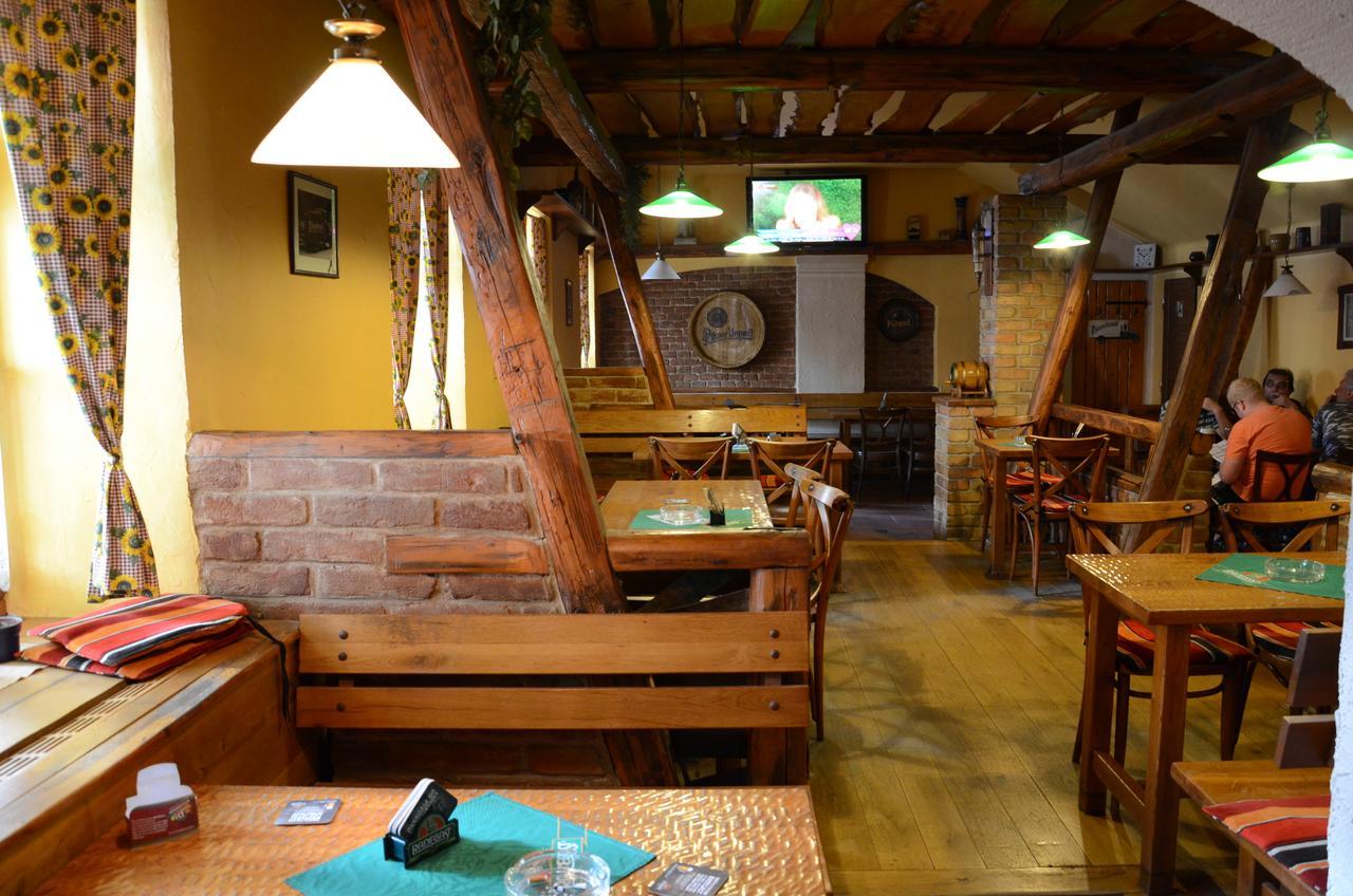 Apartmány Pod Kaštany Kvasice Esterno foto