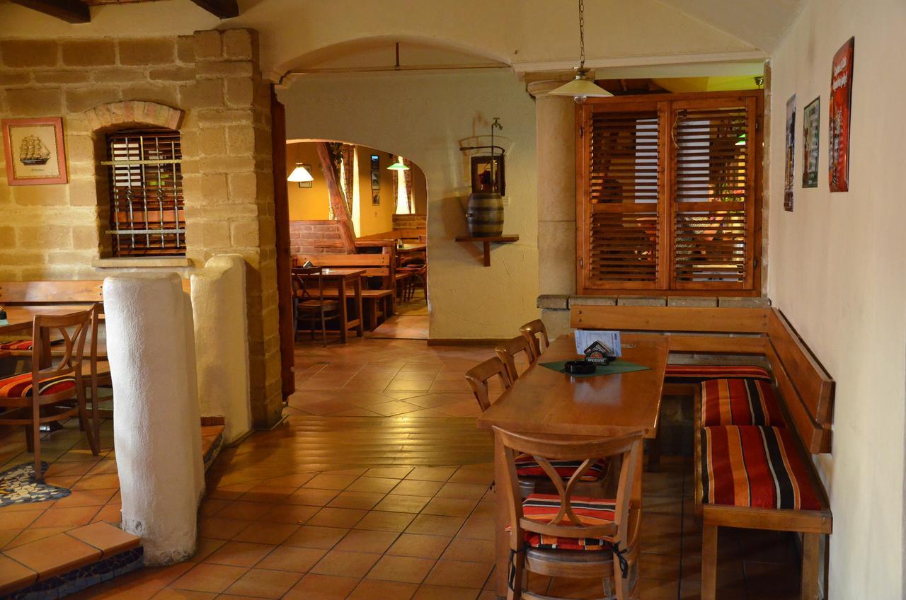 Apartmány Pod Kaštany Kvasice Esterno foto